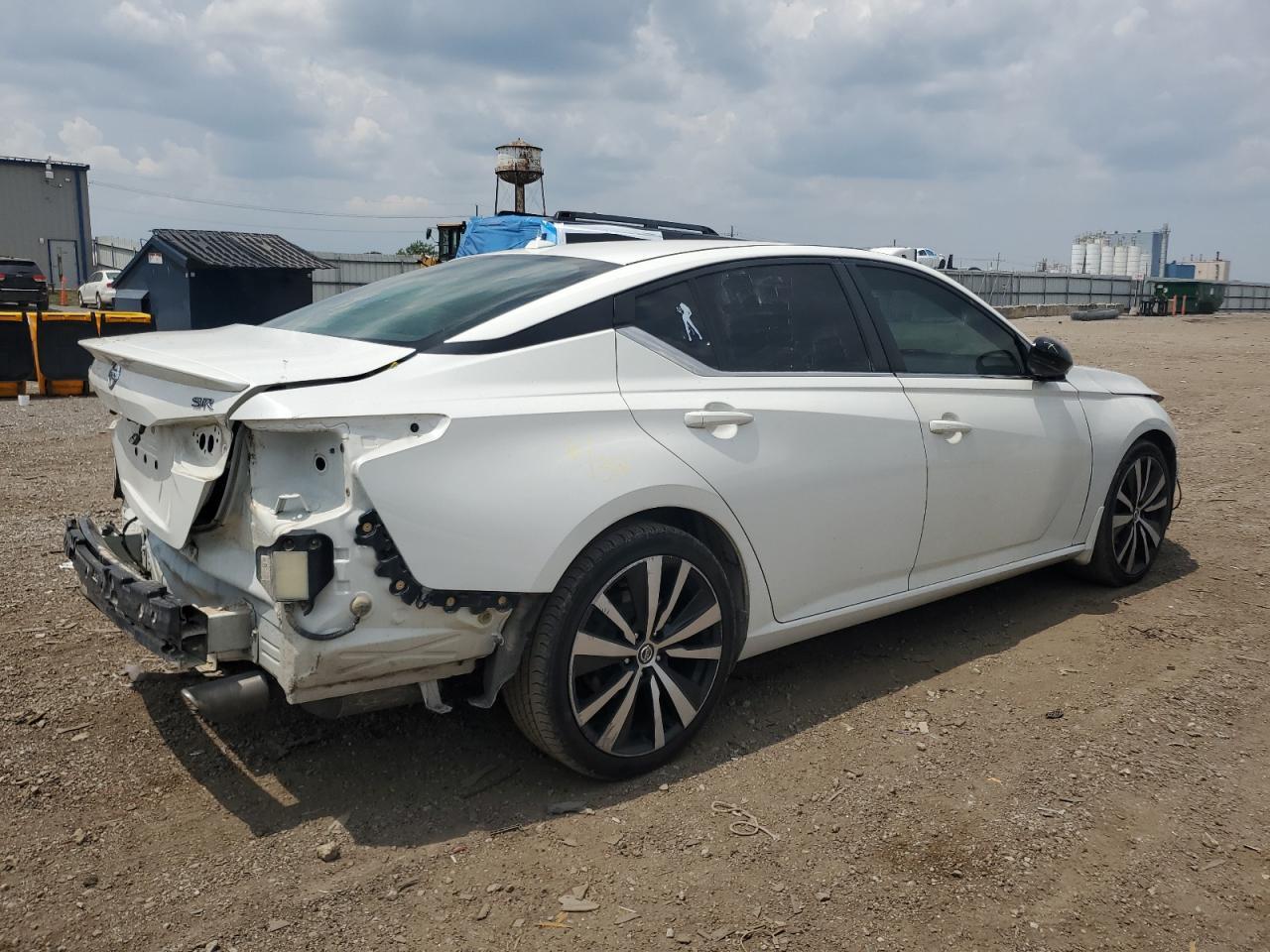 2019 Nissan Altima Sr - Image 3