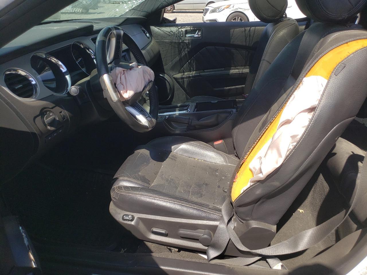 2012 Ford Mustang - Фото 7