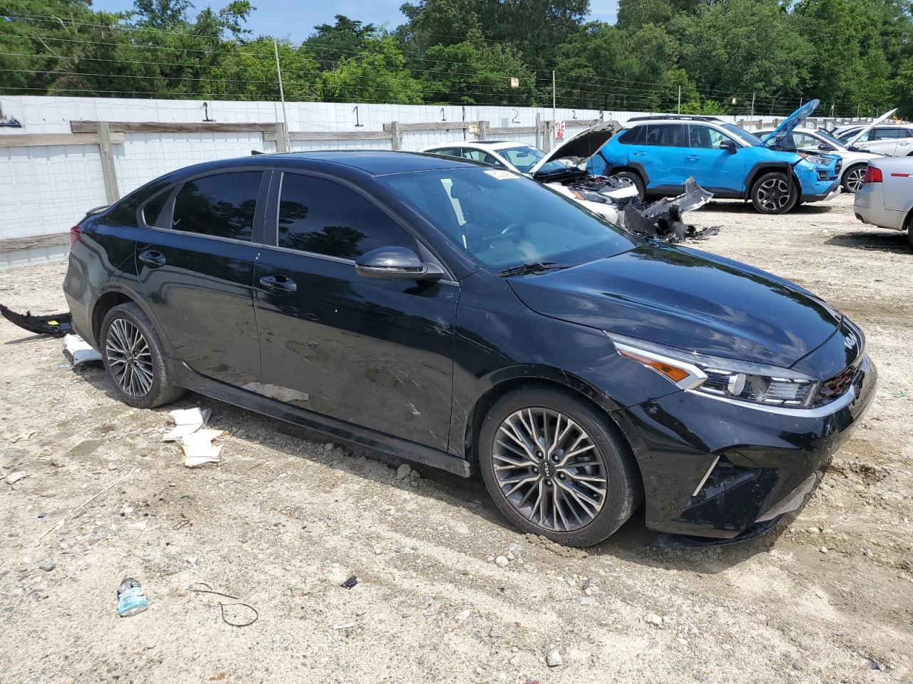 2024 Kia Forte Gt Line - Фото 4