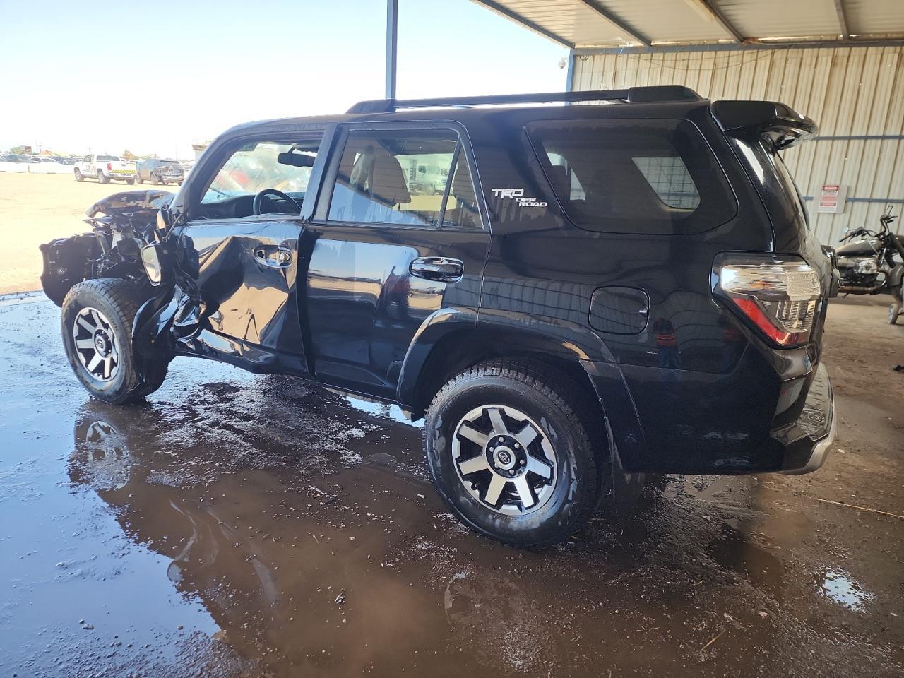 2019 Toyota 4Runner Sr5 - Фото 2