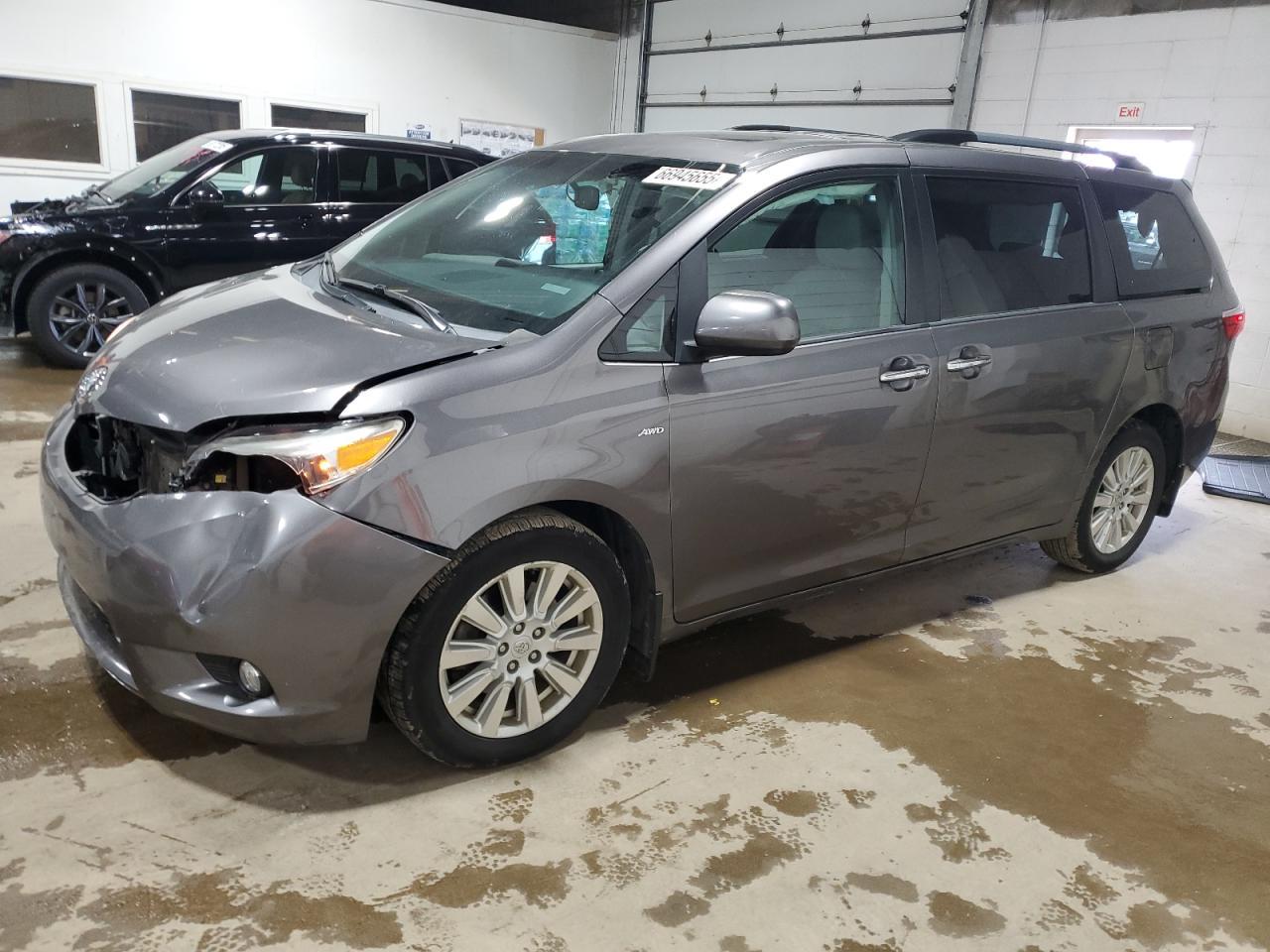 2017 Toyota Sienna Xle