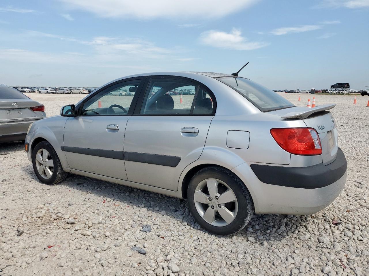 2007 Kia Rio Base - Фото 2
