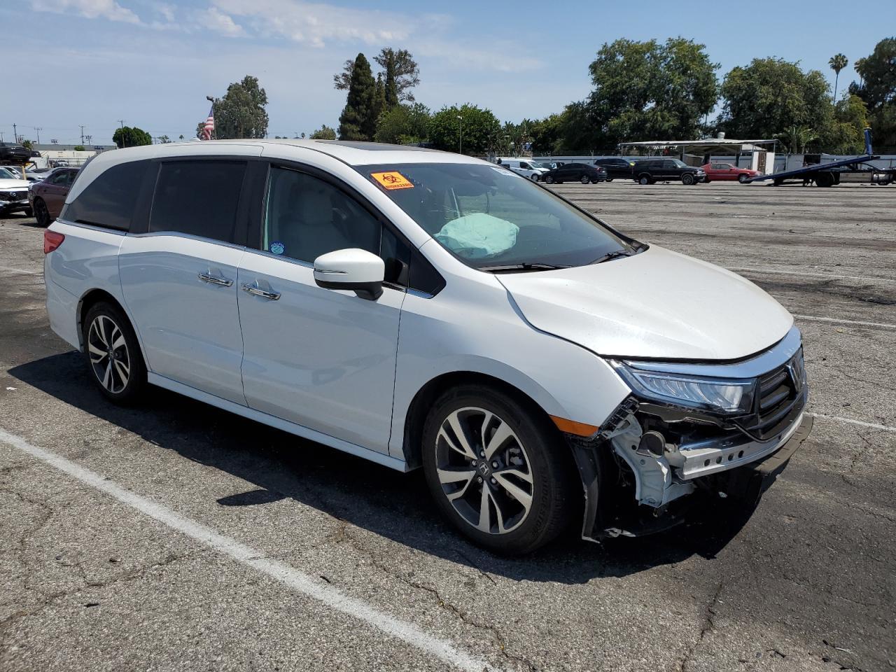 2024 Honda Odyssey Touring - Фото 4