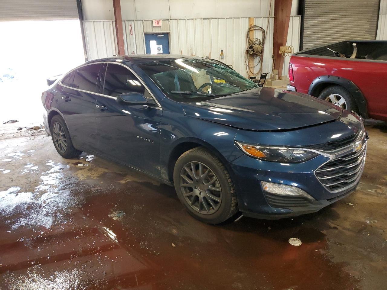 2021 Chevrolet Malibu Lt - Фото 4