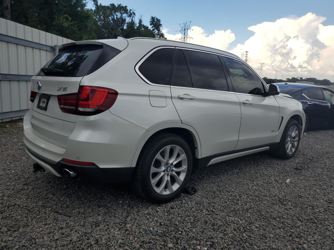 2014 BMW X5 xDrive35I - Image 3