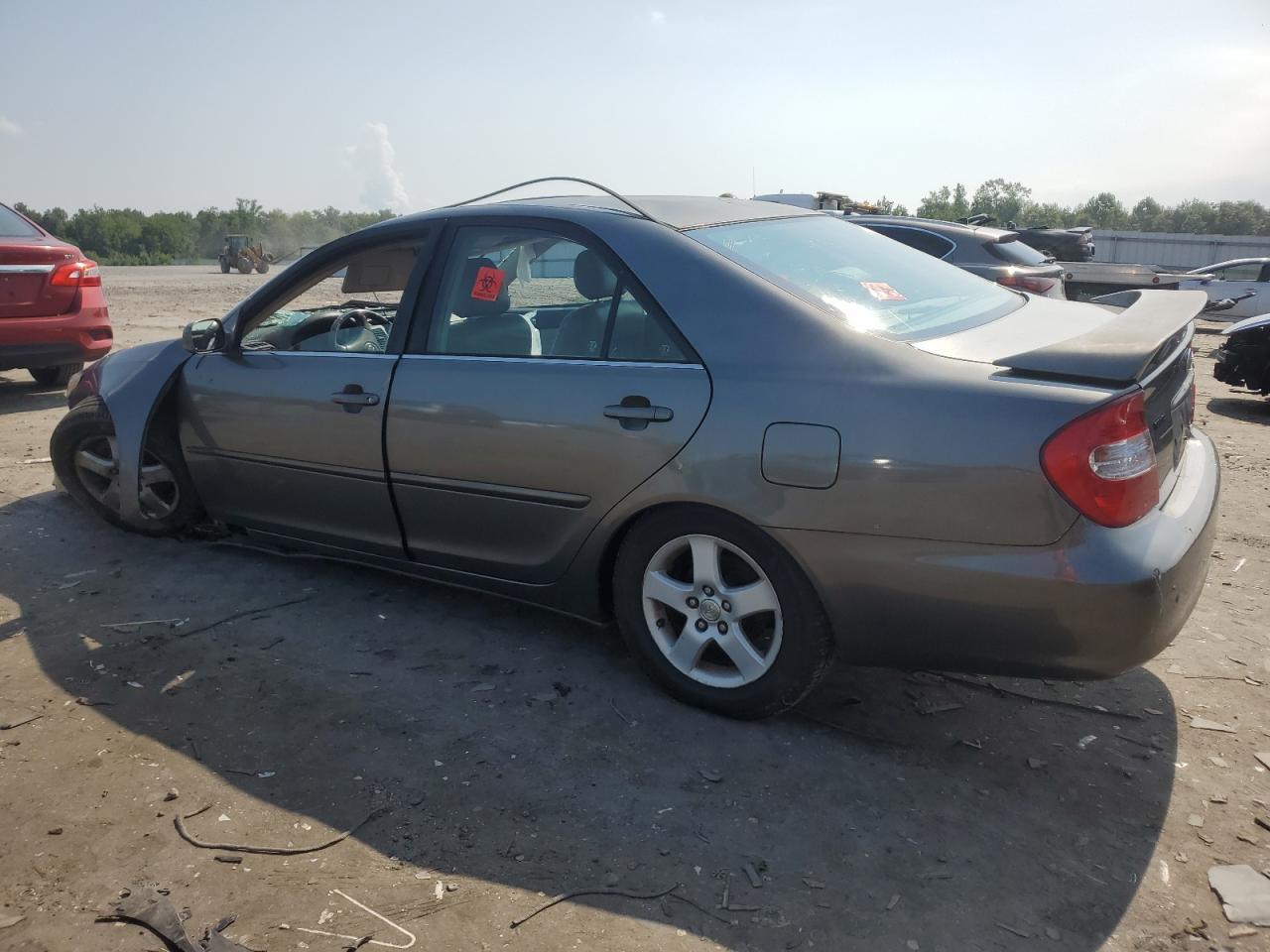 2002 Toyota Camry Le - Image 2