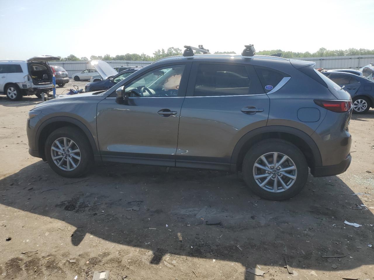 2023 Mazda Cx-5 Select - Image 2
