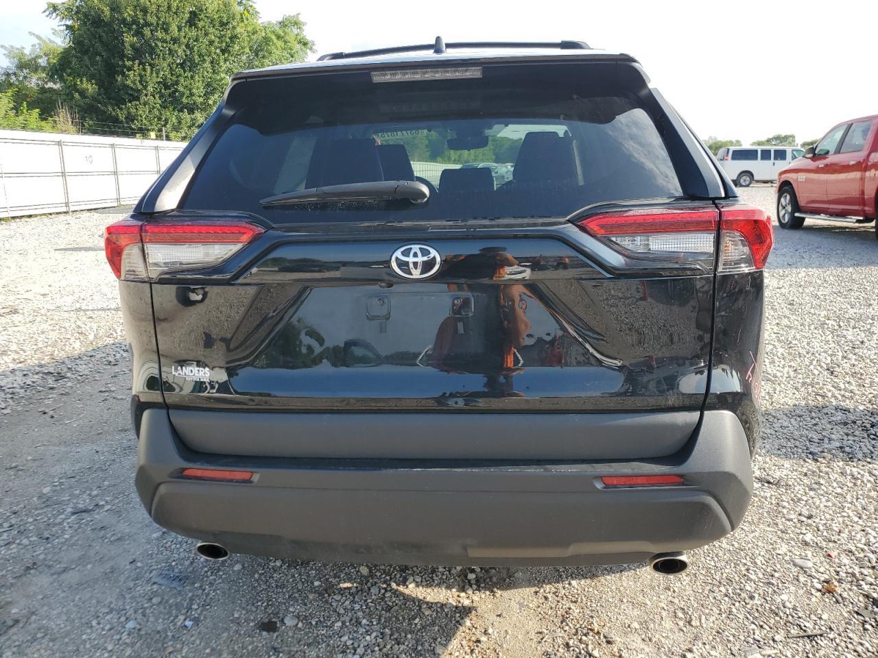 2024 Toyota Rav4 Xle Premium - Image 6