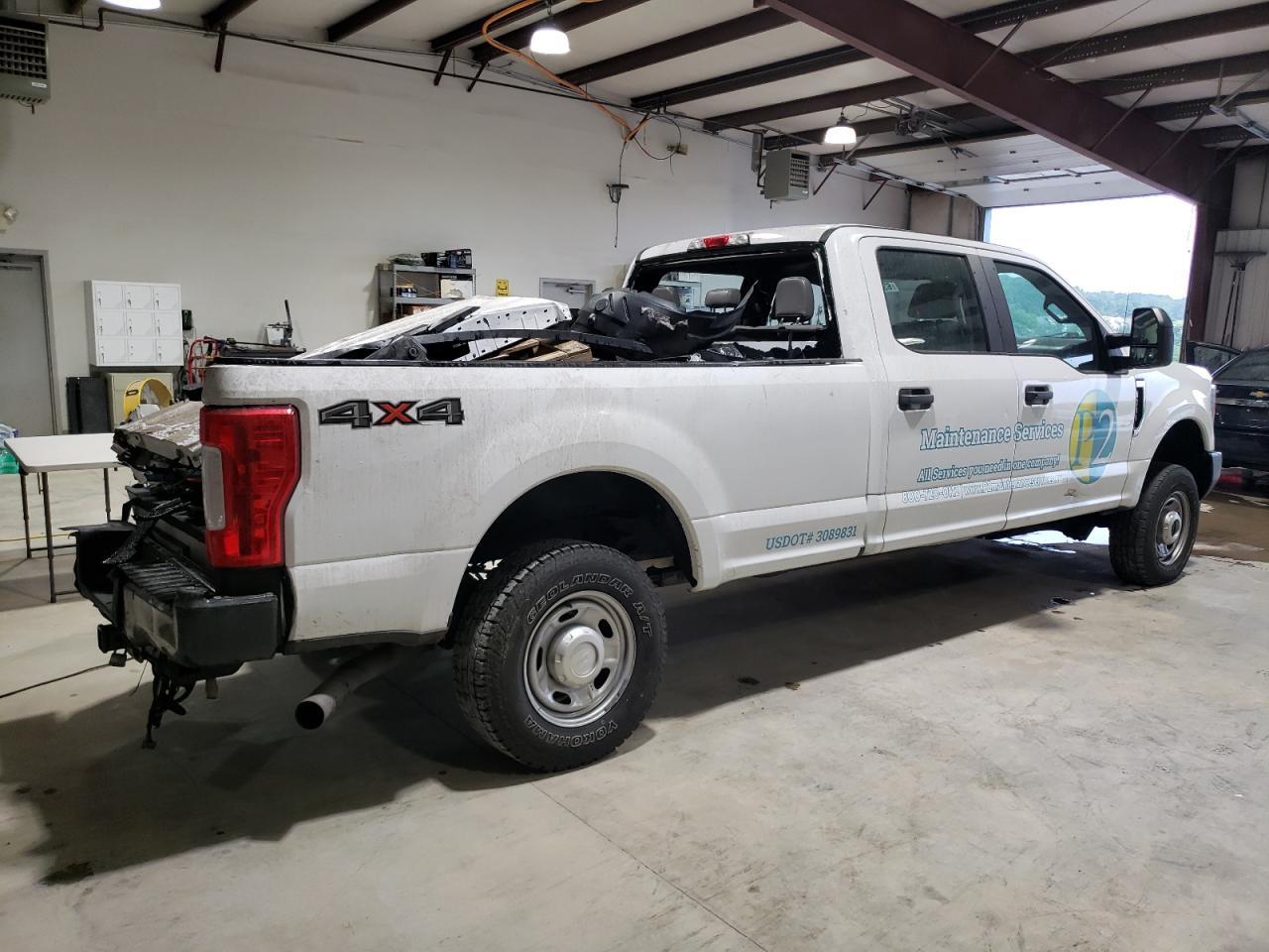 2019 Ford F350 Super Duty - Image 3