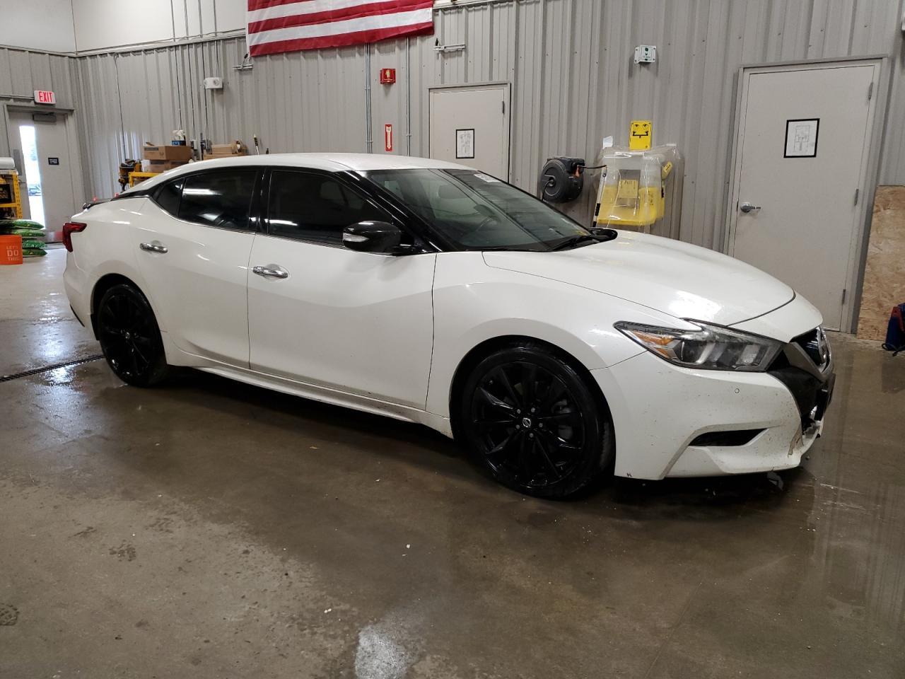 2017 Nissan Maxima 3.5S - Фото 4
