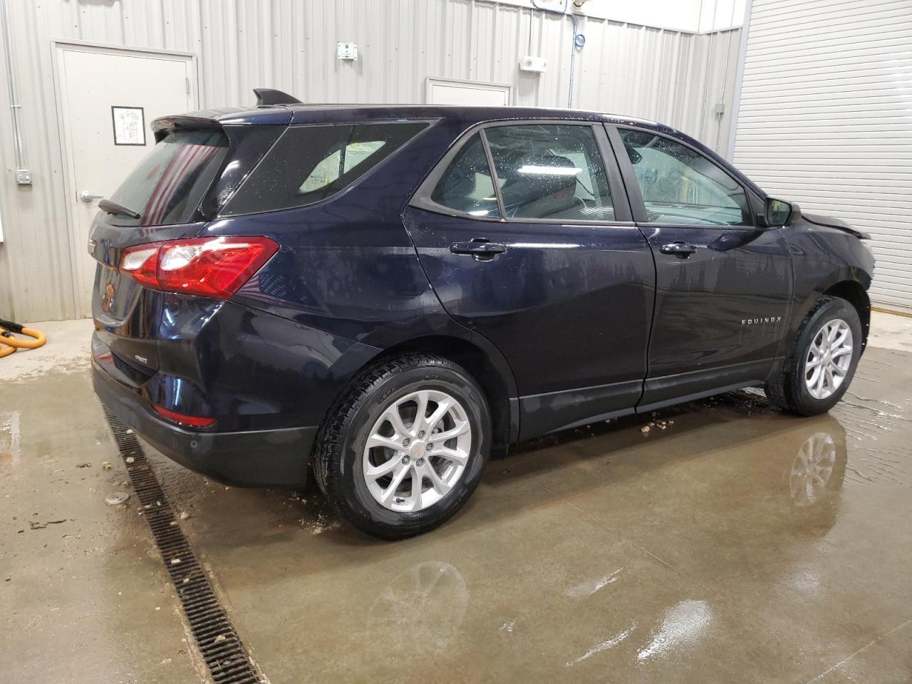 2020 Chevrolet Equinox - Фото 3