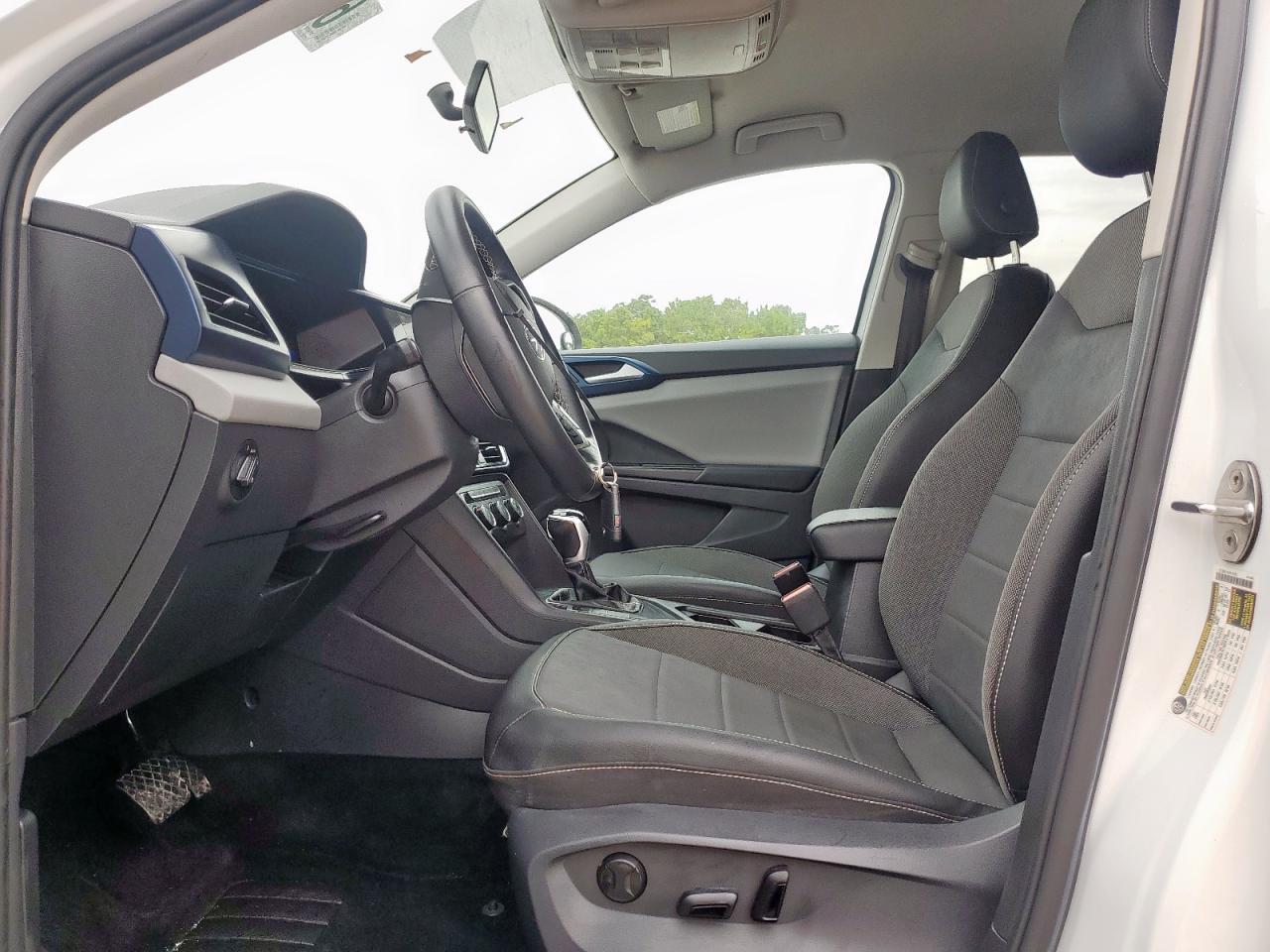 2022 Volkswagen Taos Se - Фото 7