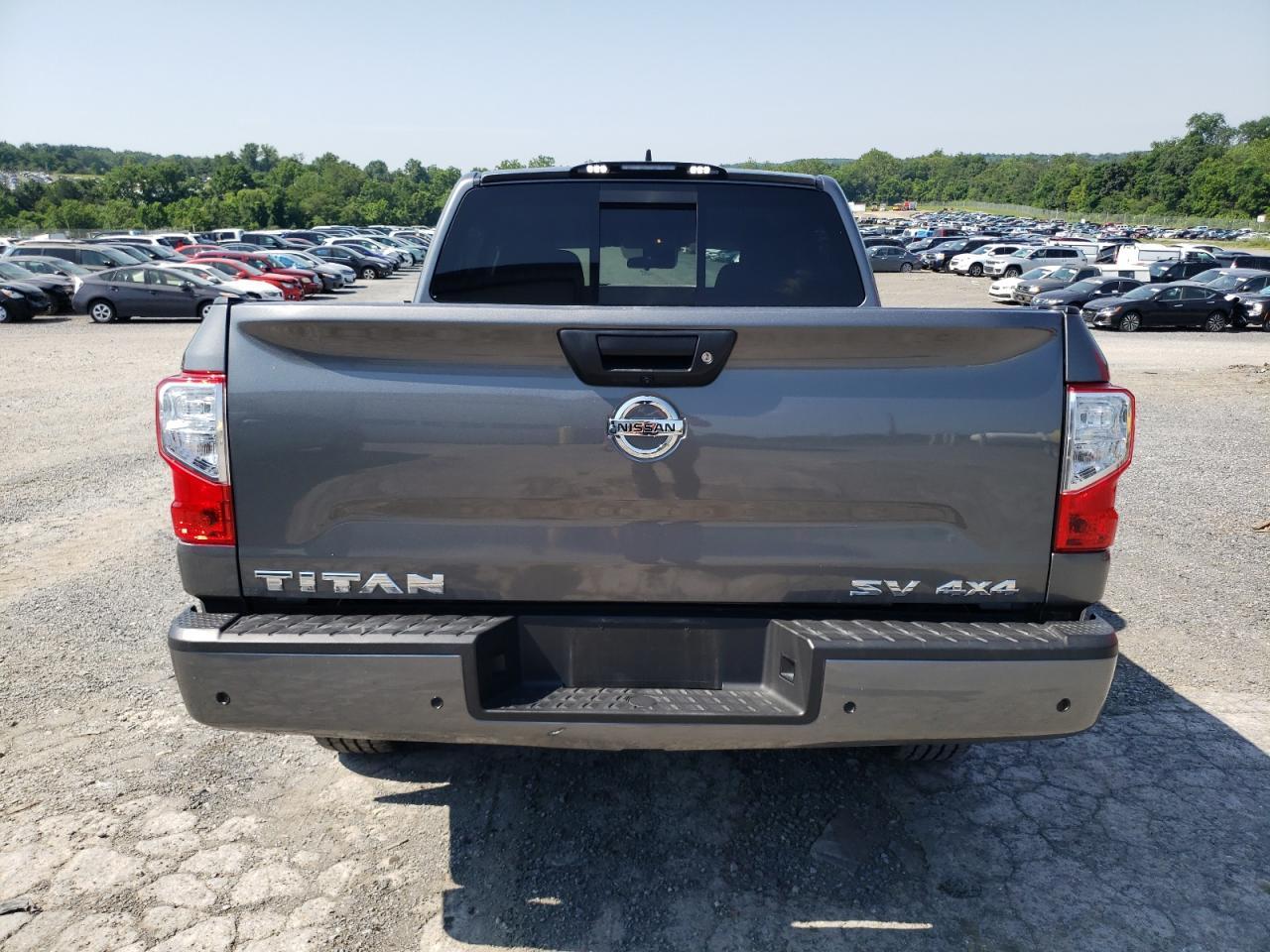 2022 Nissan Titan S - Image 6