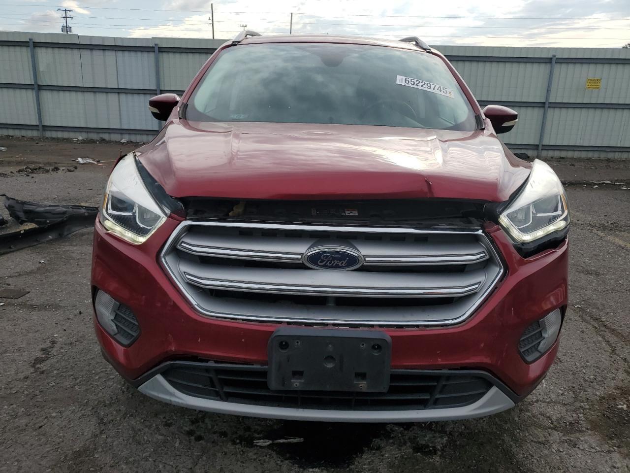 2017 Ford Escape Titanium - Фото 5