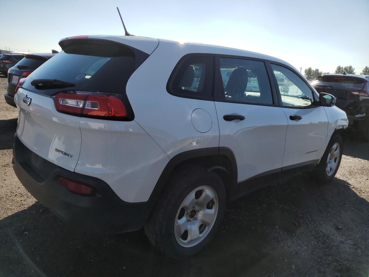 2016 Jeep Cherokee Sport - Фото 3
