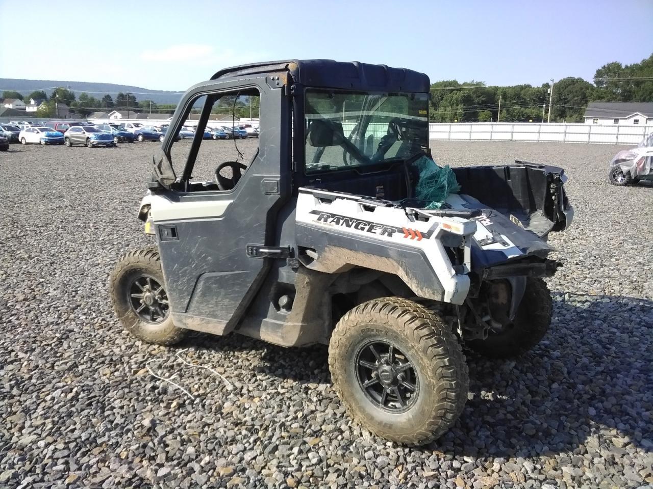2022 Polaris Ranger - Image 2