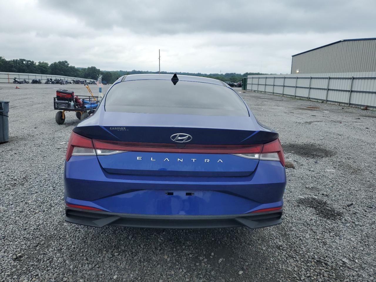 2022 Hyundai Elantra Se - Фото 6