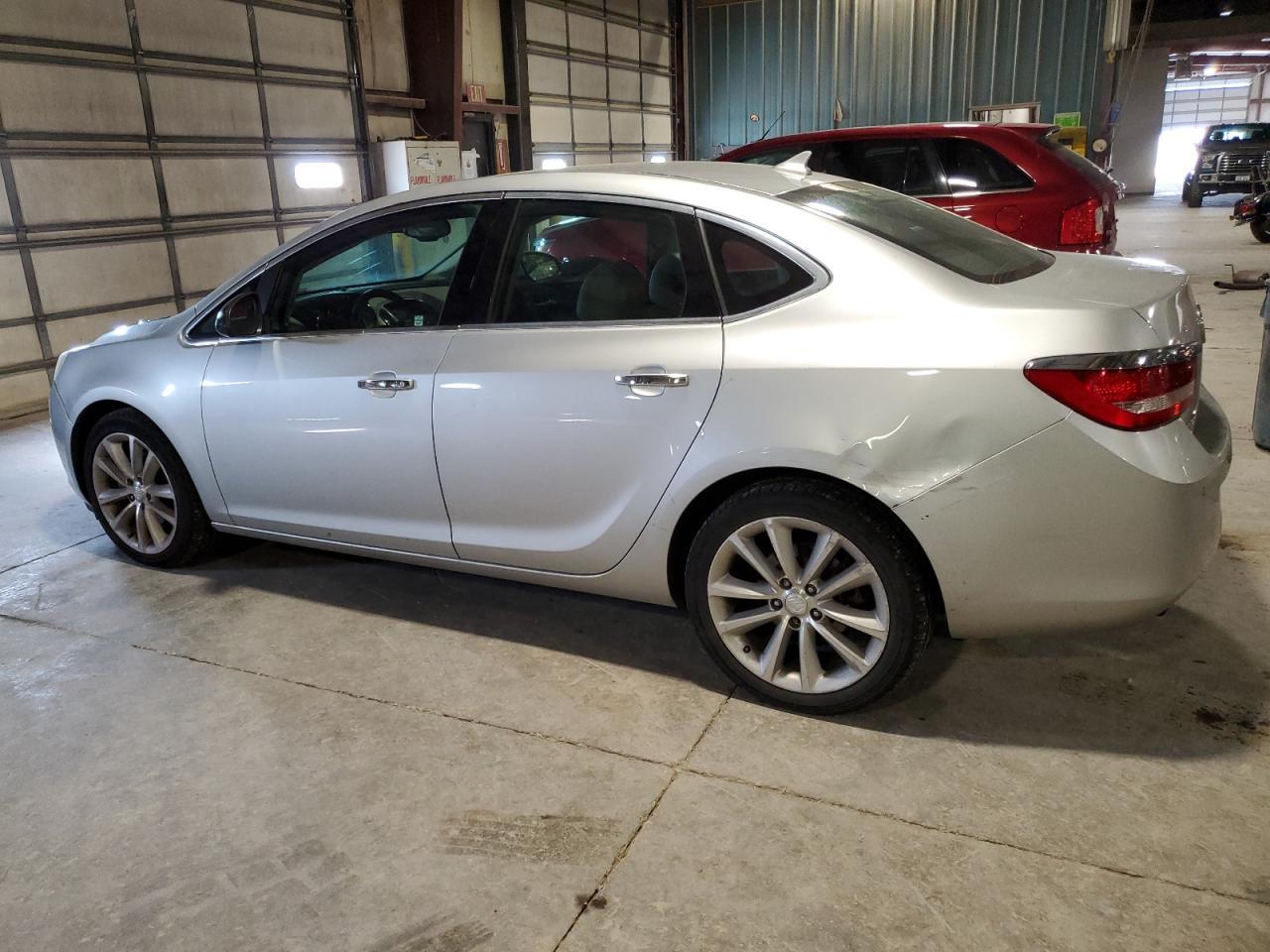 2014 Buick Verano Convenience - Фото 2