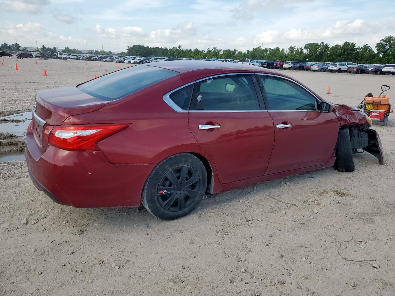 2016 Nissan Altima 2.5 - Image 3