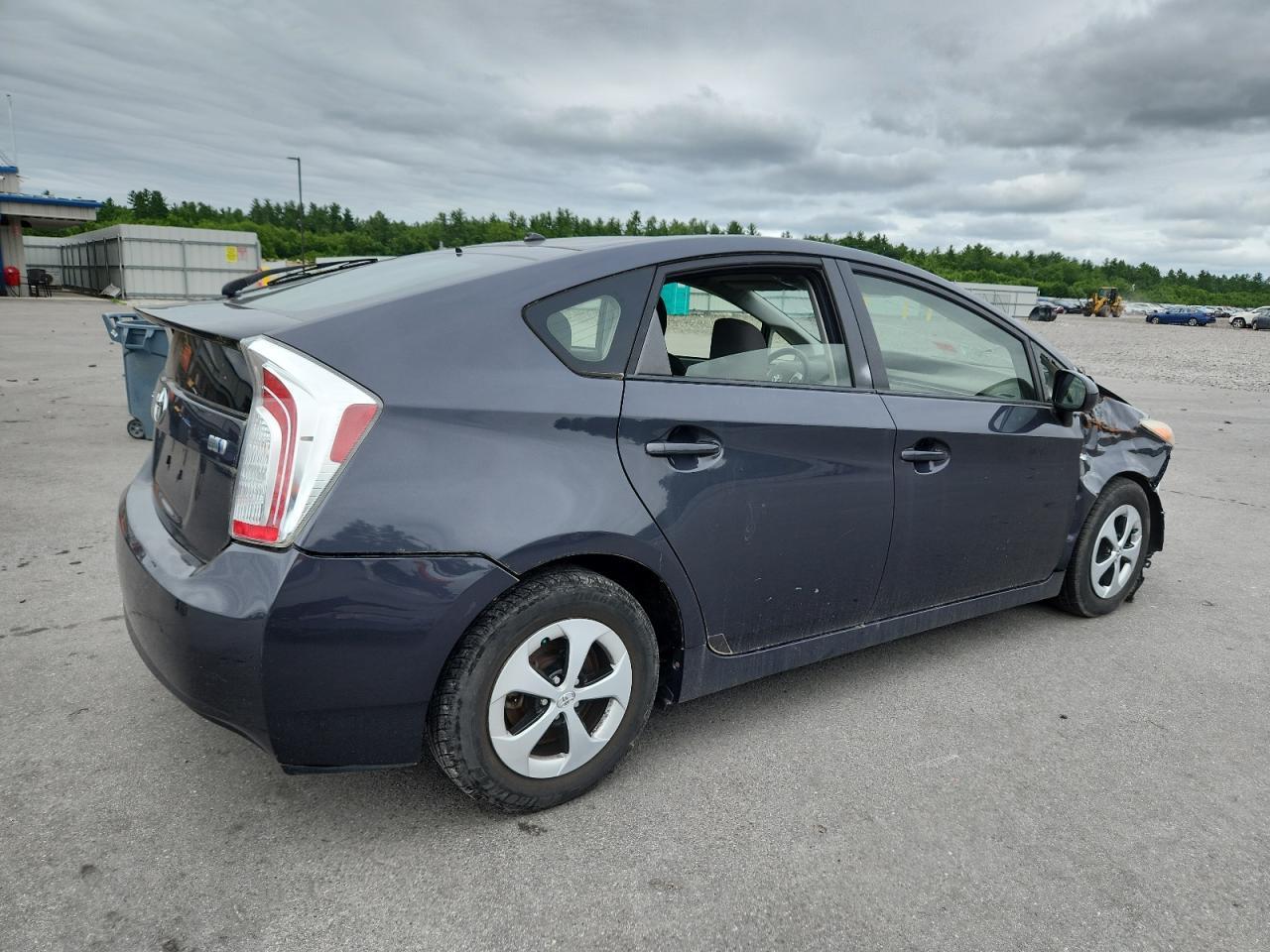 2012 Toyota Prius - Image 3