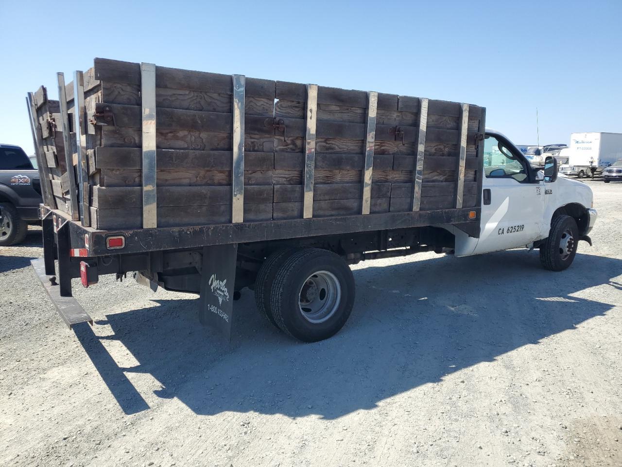 2004 Ford F350 Super Duty - Image 4