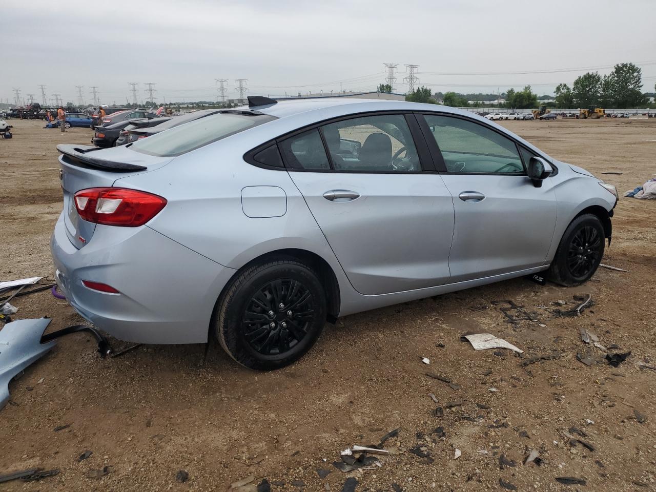 2017 Chevrolet Cruze Ls - Фото 3