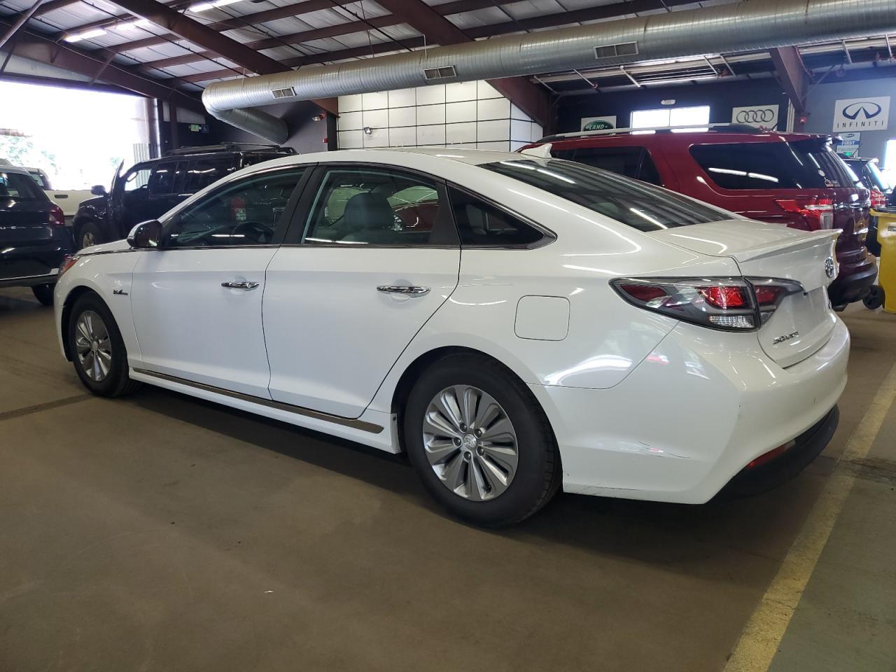 2016 Hyundai Sonata Hybrid - Фото 2