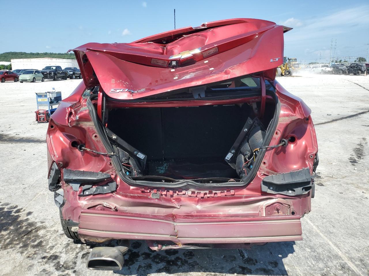 2017 Chevrolet Sonic Lt - Image 6