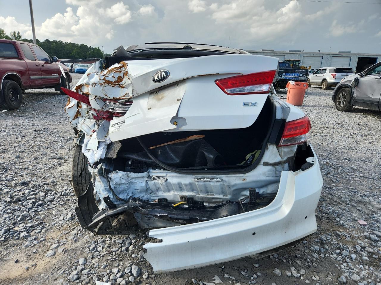 2016 Kia Optima Ex - Image 6