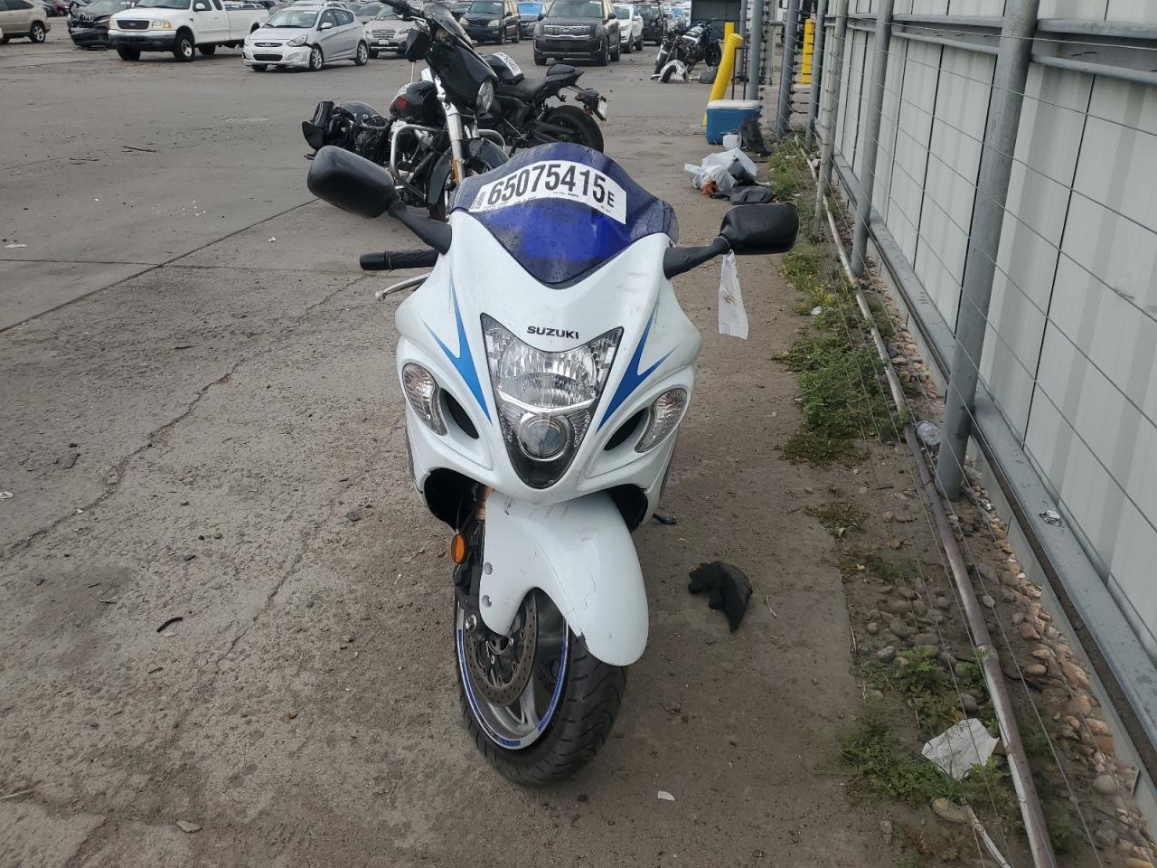 2009 Suzuki Gsx1300 R - Фото 2