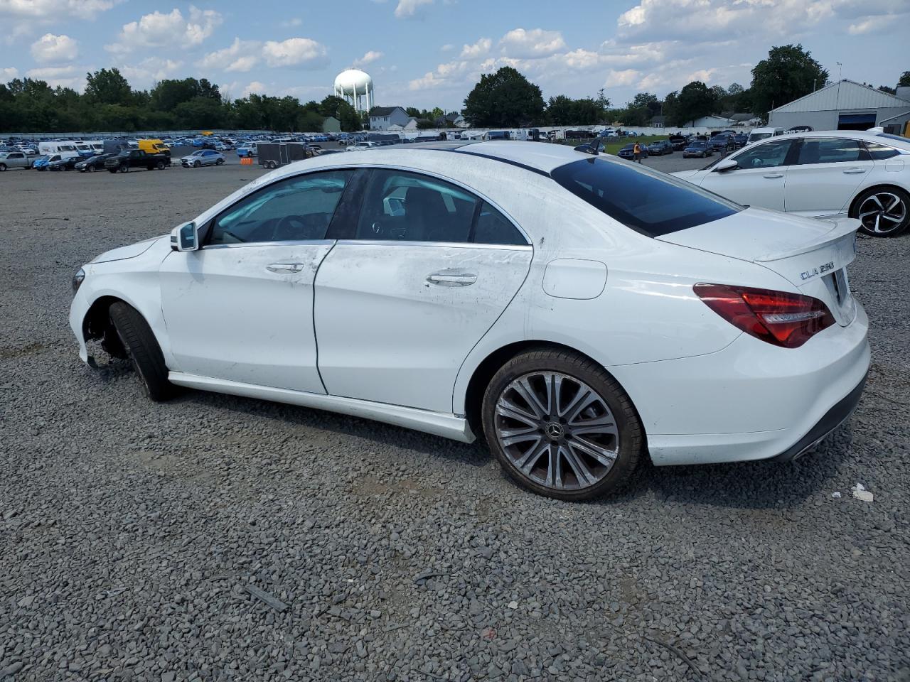 2019 Mercedes-Benz Cla 250 4Matic - Image 2