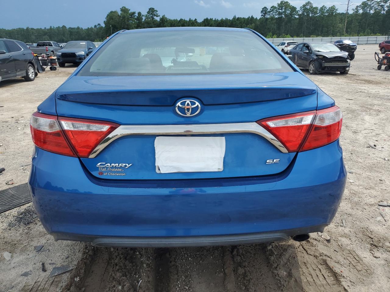 2017 Toyota Camry Le - Фото 6