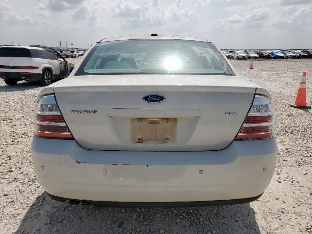 2009 Ford Taurus Sel - Фото 6