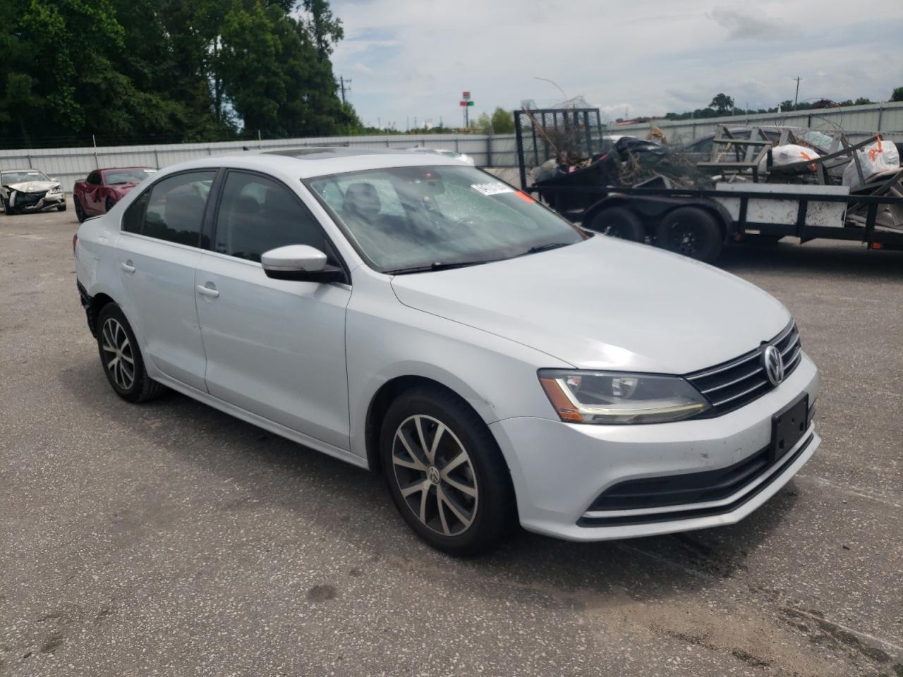 2017 Volkswagen Jetta Se - Image 4