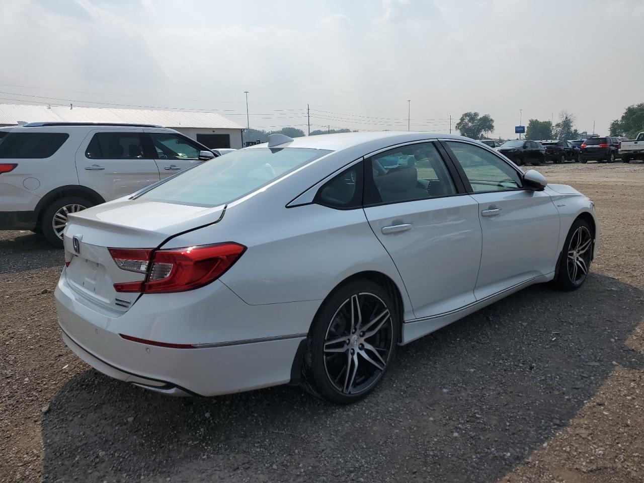 2022 Honda Accord Touring Hybrid - Фото 3