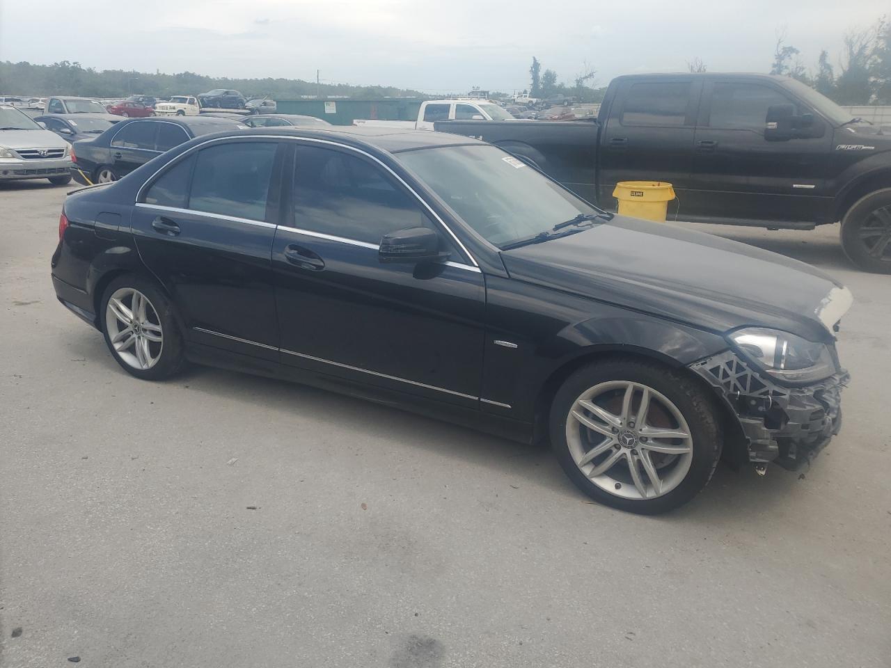 2012 Mercedes-Benz C 250 - Фото 4