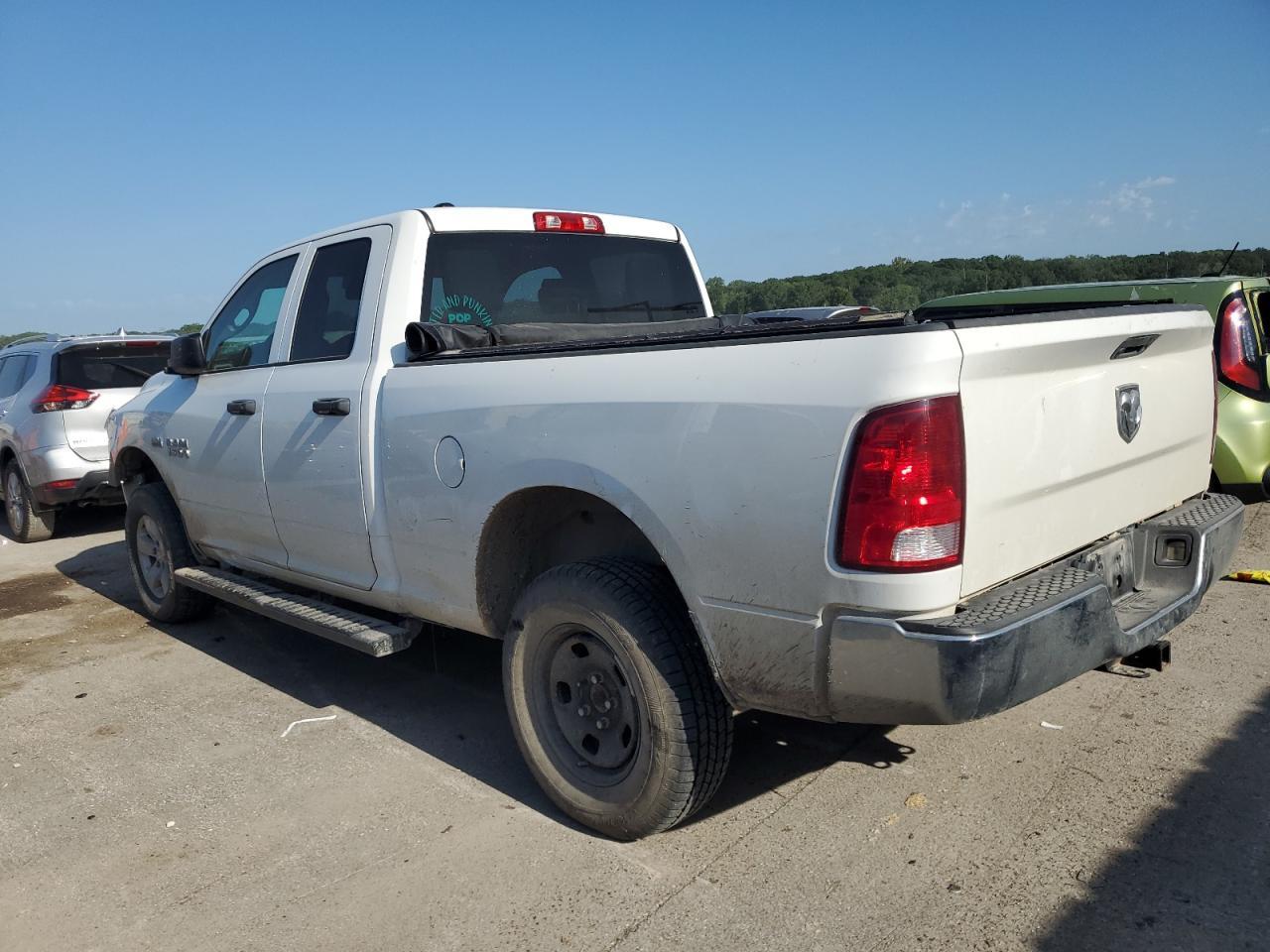 2017 Ram 1500 St - Фото 2