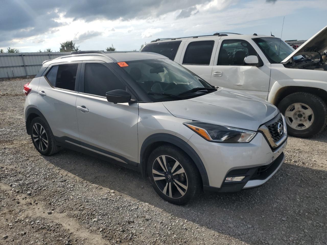 2019 Nissan Kicks S - Фото 4
