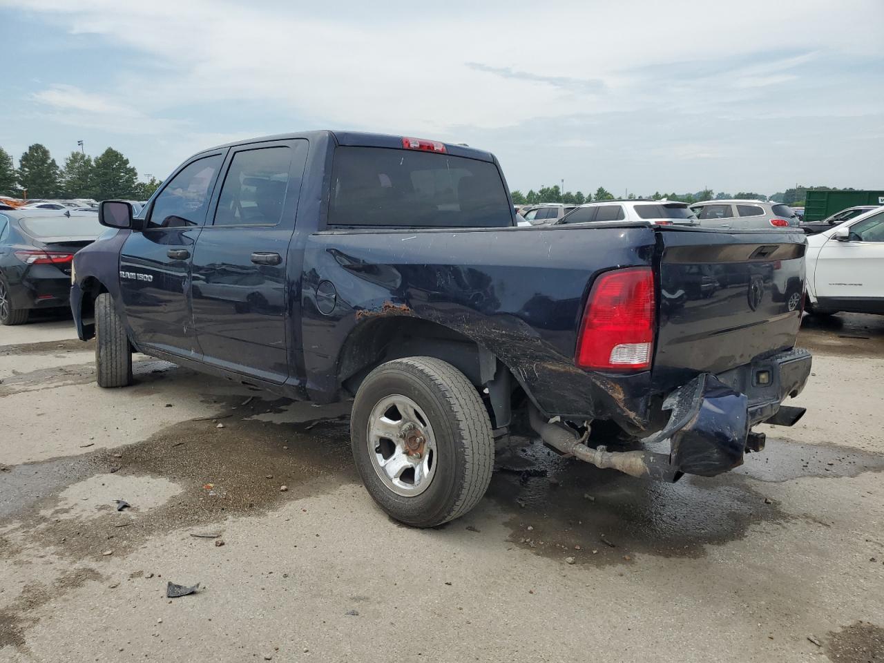 2012 Dodge Ram 1500 St - Фото 2
