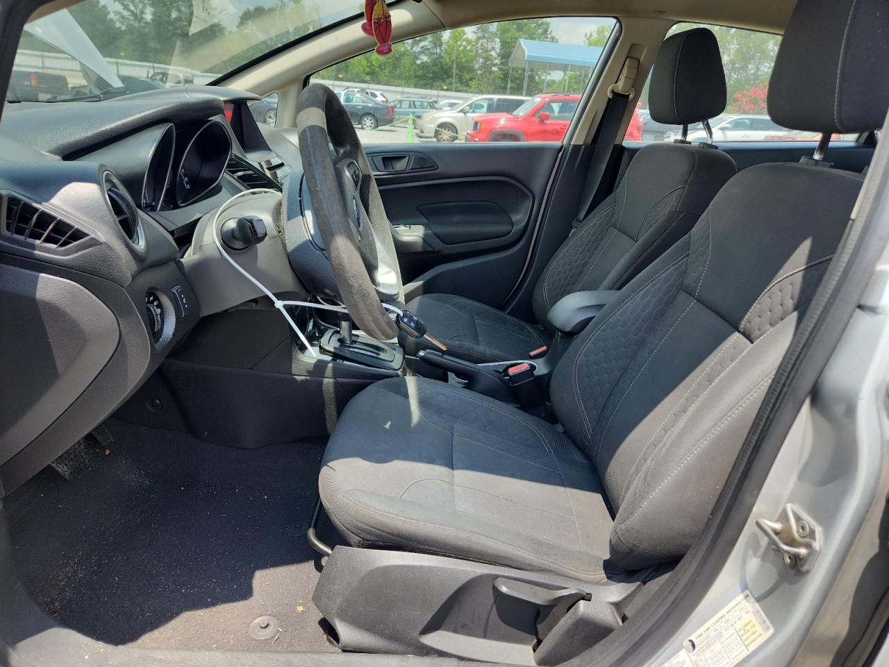 2017 Ford Fiesta Se - Image 7