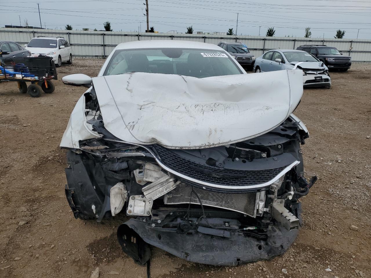 2015 Chrysler 200 C - Фото 5