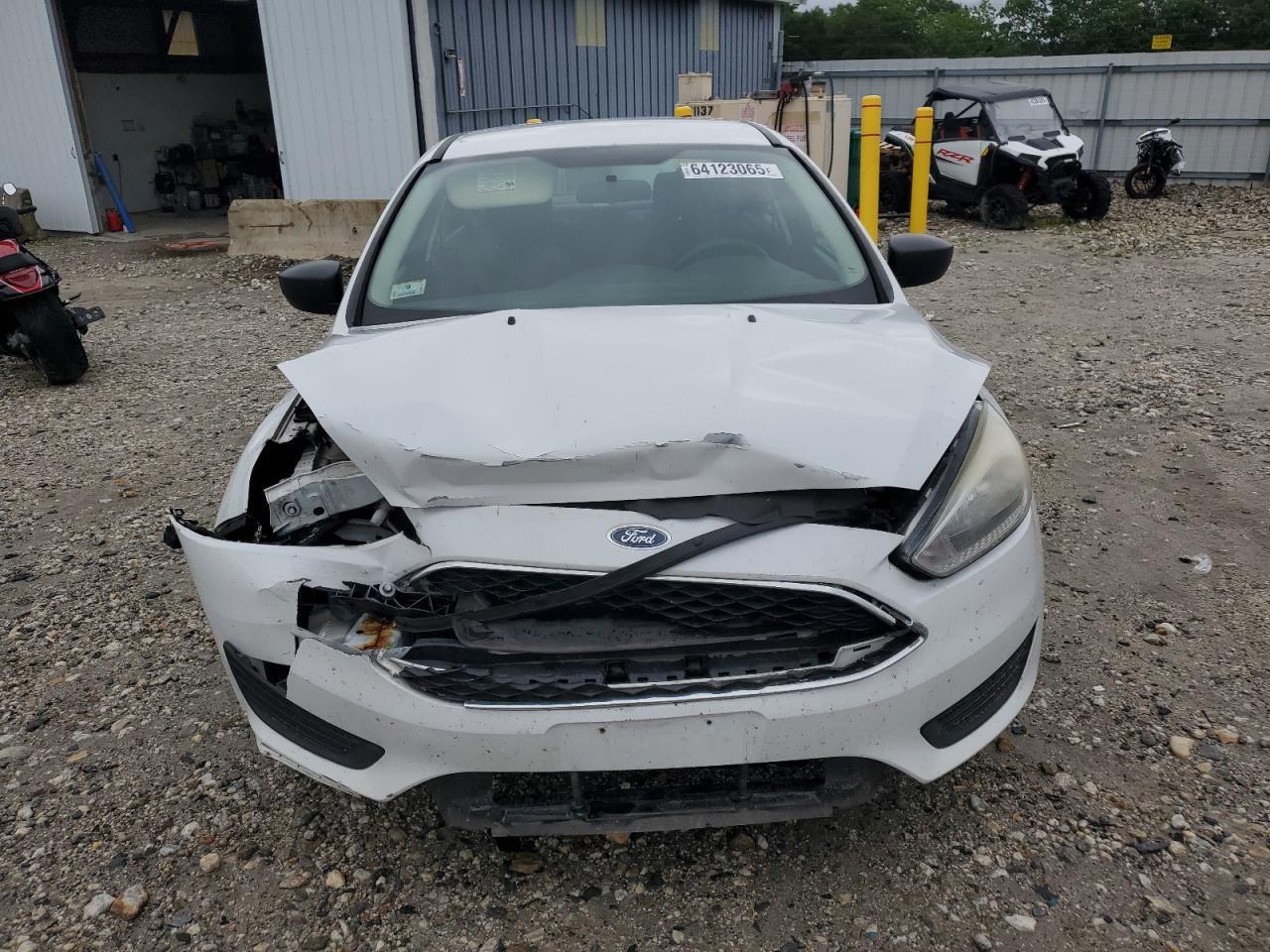 2015 Ford Focus S - Фото 5