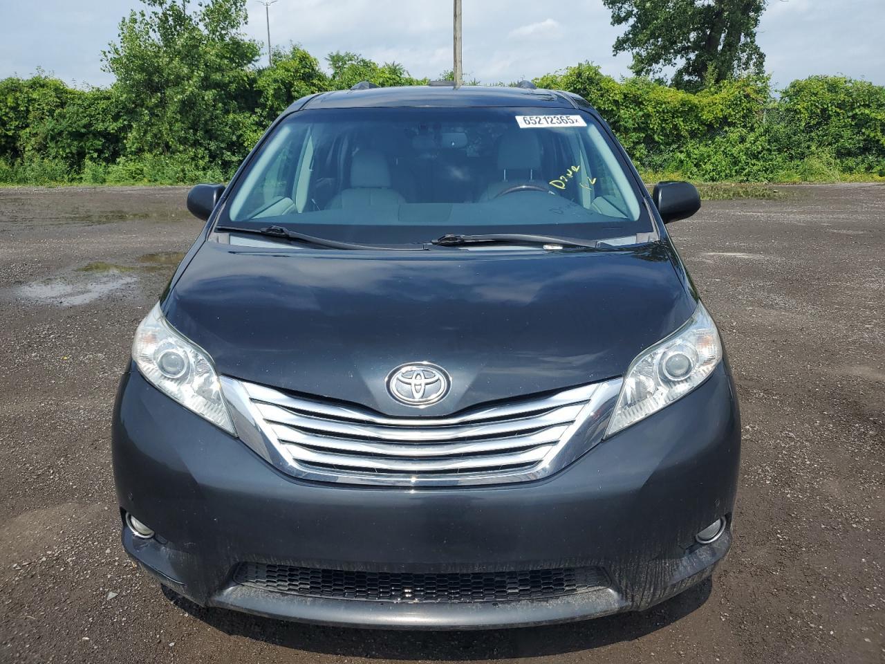 2011 Toyota Sienna Xle - Фото 5