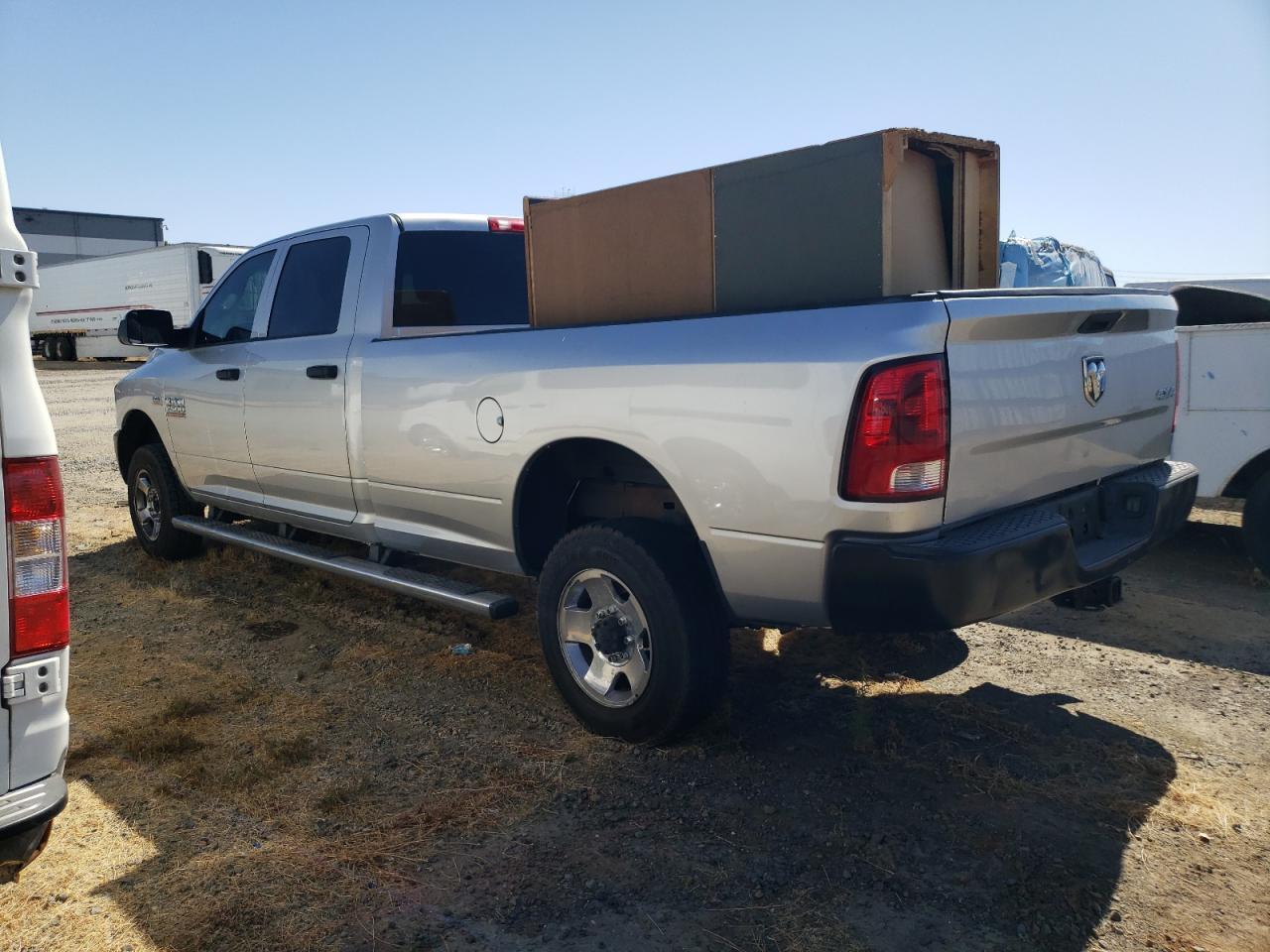 2014 Ram 2500 St - Image 2