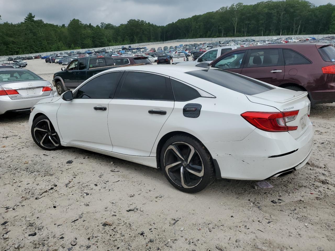 2020 Honda Accord Sport - Image 2