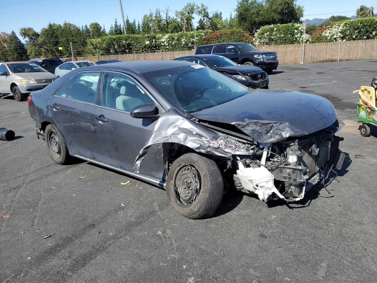 2012 Toyota Camry Base - Фото 4