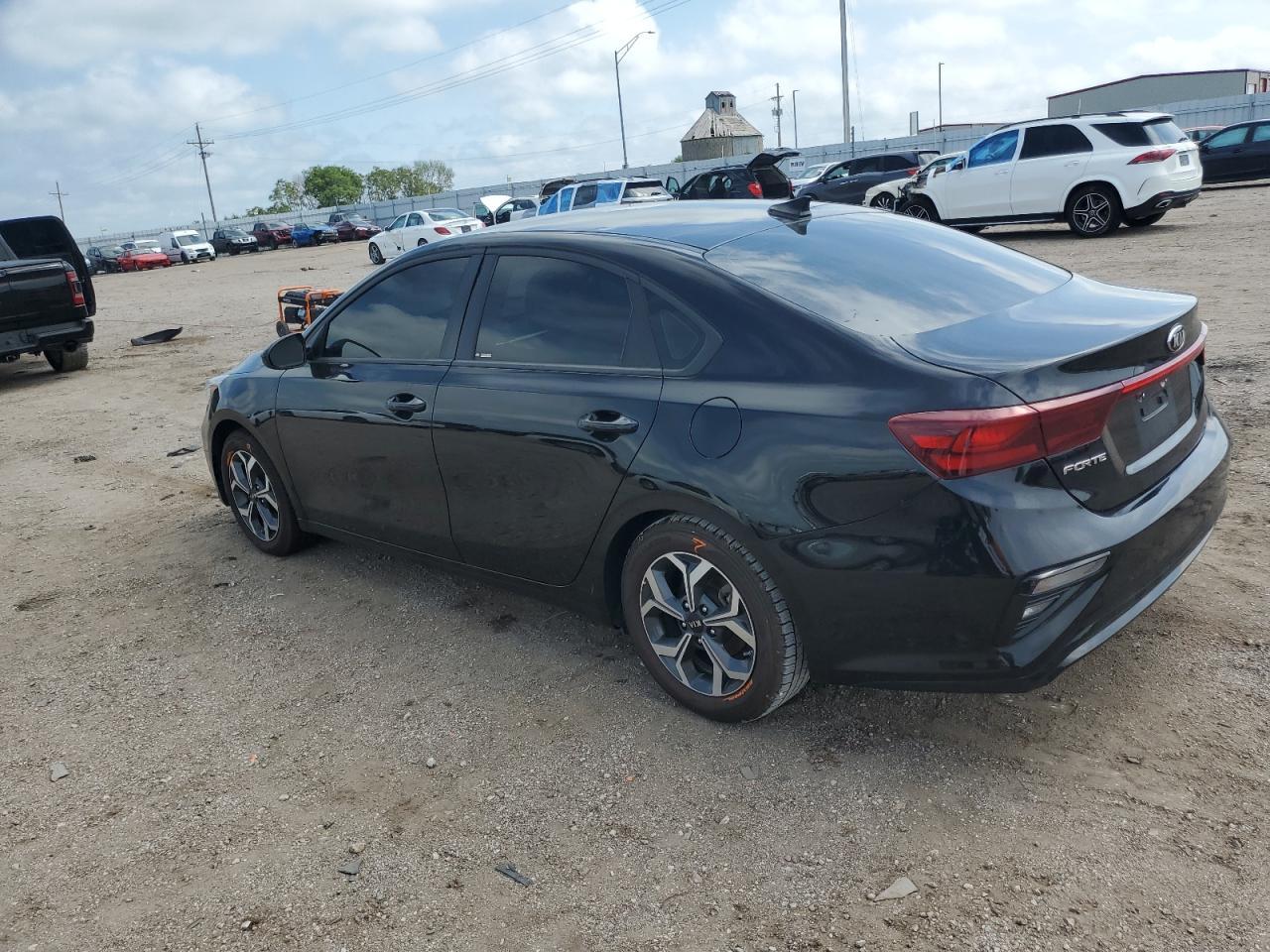2020 Kia Forte Fe - Фото 2