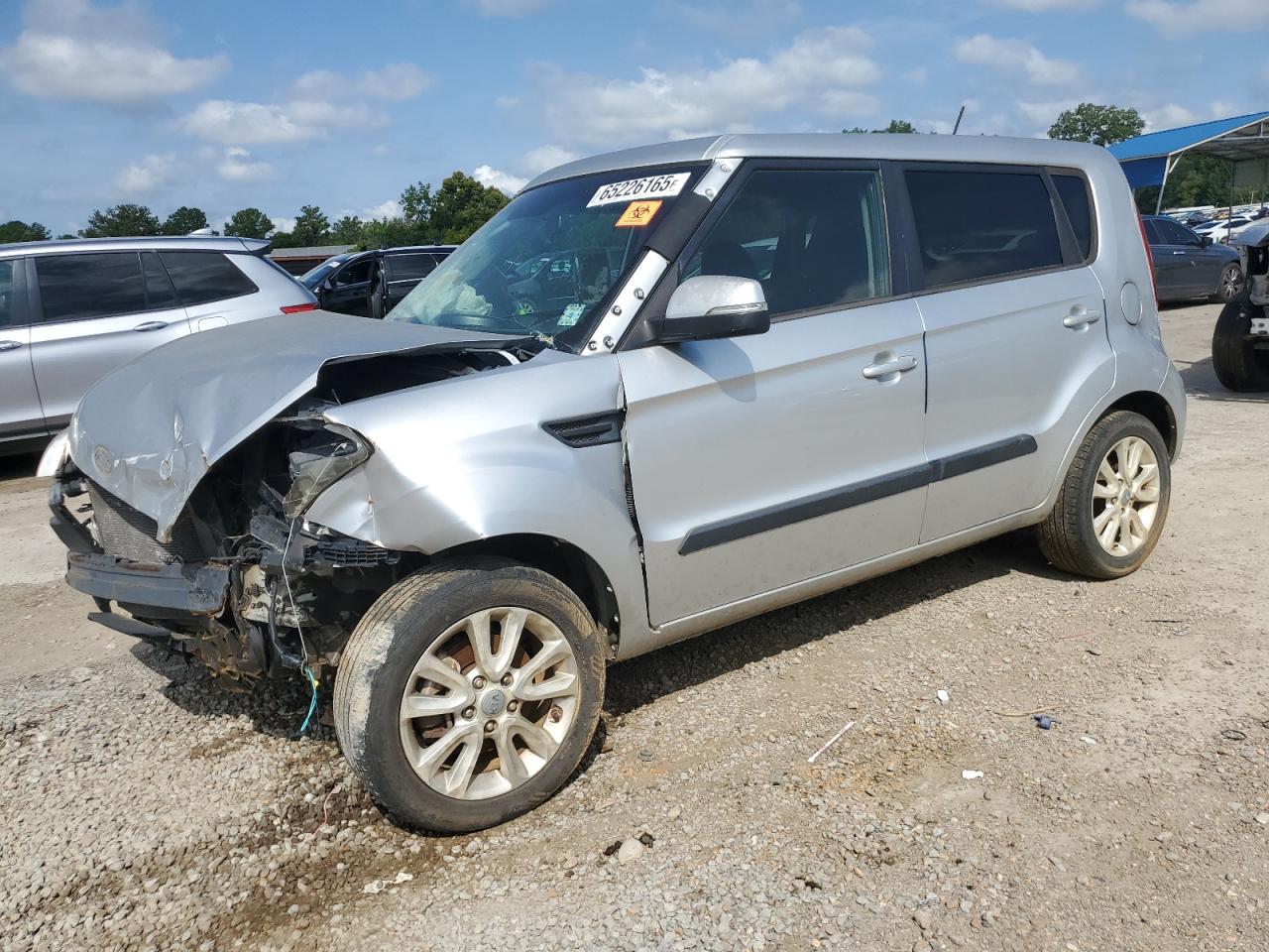 2012 Kia Soul +