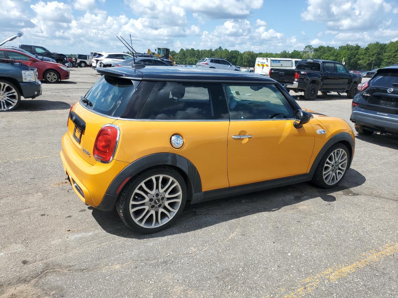 2015 Mini Cooper S - Фото 3