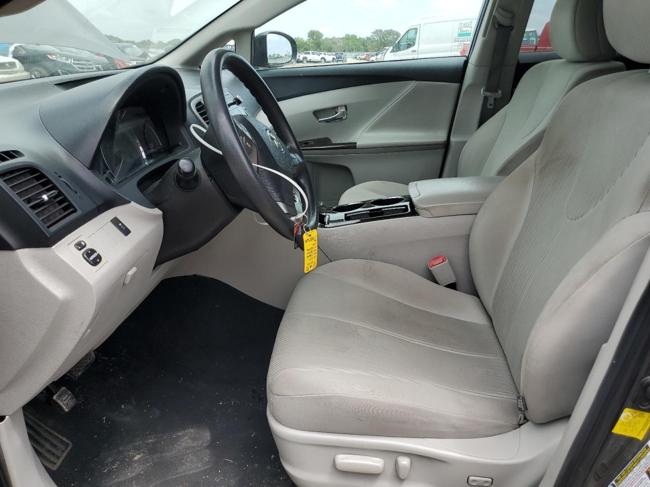2011 Toyota Venza - Image 7